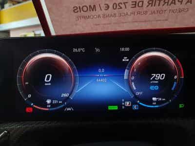 Mercedes CLA 250 Shooting Brake e 8G-DCT BUSINESS (2023) - Photo 11