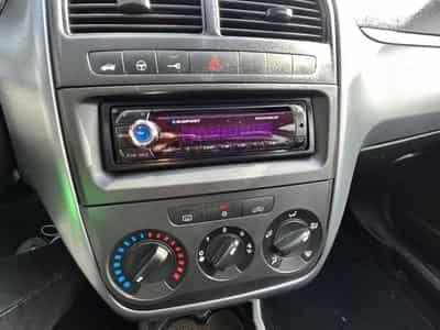 Fiat Grande Punto Grande Punto 1.4 8V Active *Klima* (2009) - Foto 11