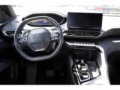 Peugeot 3008 PureTech 130 EAT8 Allure (2024) - Photo 10