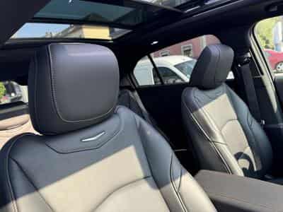 Cadillac XT4 350 T AWD SPORT (2022) - Photo 15