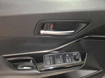 Toyota C-HR 1.8 Hybrid E-CVT 1 HAND, CAMERA, NAVI,CUIR, (2023) - Foto 14