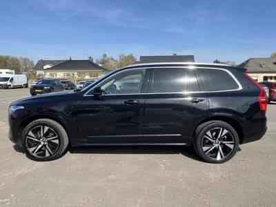 Volvo XC90 T8 AWD Recharge PHEV Momentum 7 Places Panorama (2021) - Photo 6