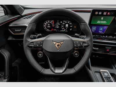 Cupra Formentor 1,5 eTSI DSG (2025) - Photo 8