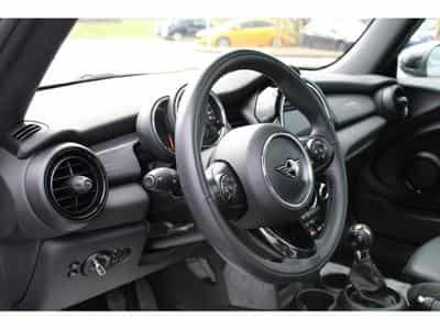 Mini Cooper 1. HAND CUIR BI-XENON NAVI PANO (2020) - Photo 10