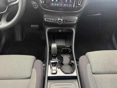 Volvo XC40 B3 Plus Dark / Essence (2025) - Photo 11