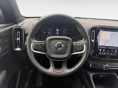Volvo XC40 B3 Plus Dark / Essence (2025) - Photo 12