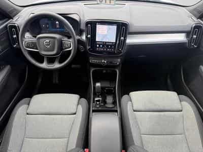 Volvo XC40 B3 Plus Dark / Essence (2025) - Photo 3