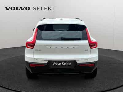 Volvo XC40 B3 Plus Dark / Essence (2025) - Photo 6