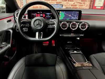 Mercedes CLA 200 CLA 200d Limousine 2.0 150cv AMG-LINE (2023) - Photo 4