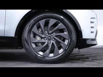 Land-Rover Discovery D250 R-Dynamc SE 7 Places (2024) - Photo 12