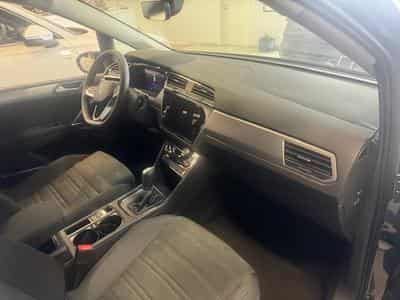 VW Touran VOLKSWAGEN TOURAN EN STOCK COMFORTLINE LED DSG ERGO SITZE SI (2024) - Photo 5