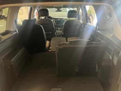 VW Touran VOLKSWAGEN TOURAN EN STOCK COMFORTLINE LED DSG ERGO SITZE SI (2024) - Photo 8