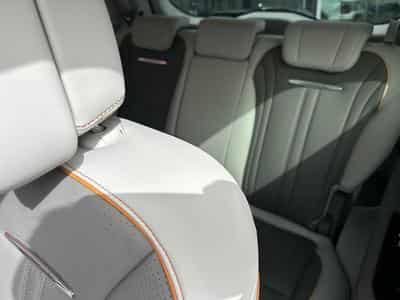 Forthing U-Tour FORTHING 4 U TOUR 7 PLACES (2026) - Photo 10