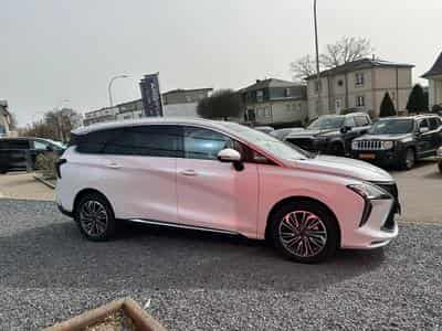 Forthing U-Tour FORTHING 4 U TOUR 7 PLACES (2026) - Photo 6