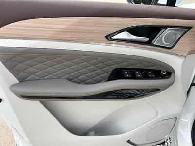 Forthing U-Tour FORTHING 4 U TOUR 7 PLACES (2026) - Photo 7