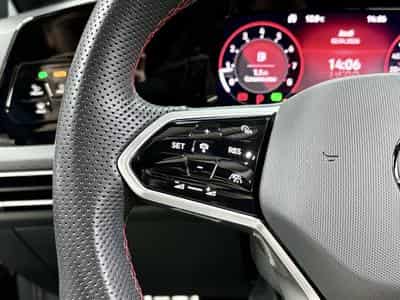 VW Golf GTI Clubsport 2.0 TSI 300 CV DSG7 *MATRIX* *DCC* *PANO* (2024) - Foto 10