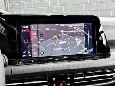 VW Golf GTI Clubsport 2.0 TSI 300 CV DSG7 *MATRIX* *DCC* *PANO* (2024) - Foto 15