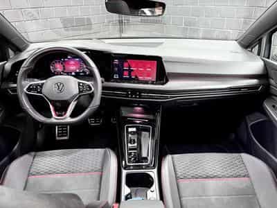 VW Golf GTI Clubsport 2.0 TSI 300 CV DSG7 *MATRIX* *DCC* *PANO* (2024) - Foto 8