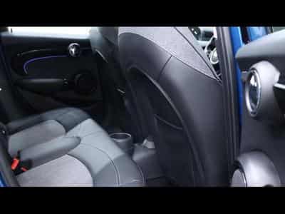 MINI Cooper 1.6 136 Hatch 5 portes Steptronic (2024) - Foto 13