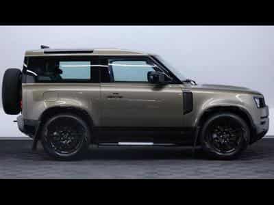 Land-Rover Defender 90 P400 X-Dynamic (2022) - Foto 4