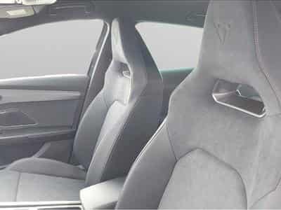 Cupra Formentor (2025) - Photo 6