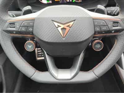 Cupra Leon (2025) - Photo 12