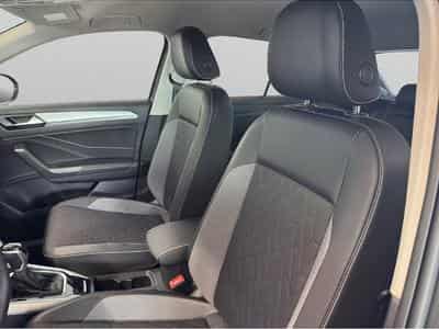 VW T-Roc (2025) - Photo 6