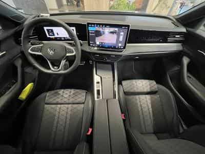 VW Passat (2025) - Photo 8