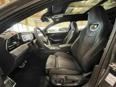 VW Passat (2025) - Photo 9