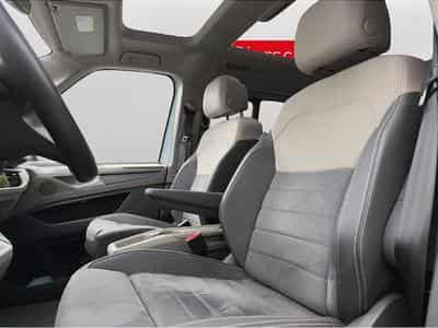 VW Multivan (2024) - Photo 6