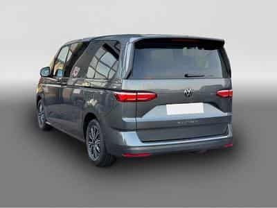 VW Multivan (2024) - Photo 2