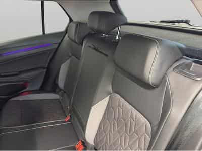 VW Golf (2025) - Photo 11