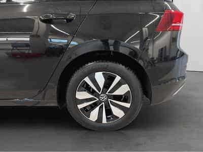 VW Golf (2025) - Photo 7