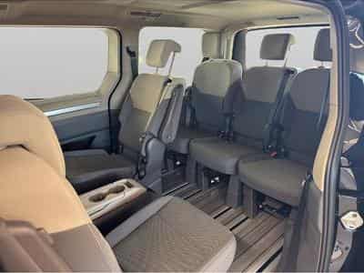 VW Multivan (2026) - Photo 11