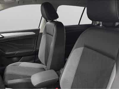 VW T-Roc (2025) - Photo 6