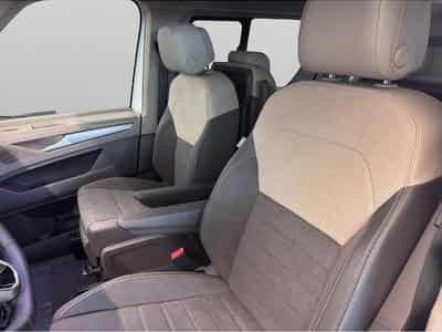 VW Multivan (2026) - Photo 9