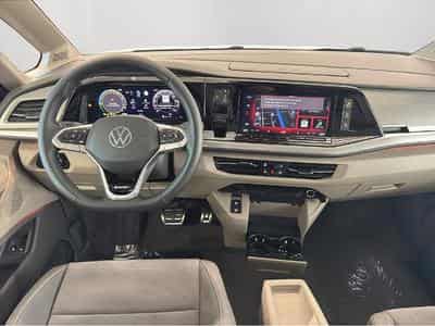 VW Multivan (2026) - Photo 13