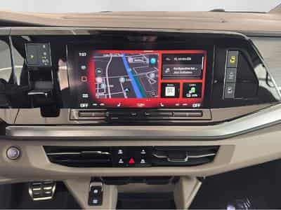 VW Multivan (2026) - Photo 14