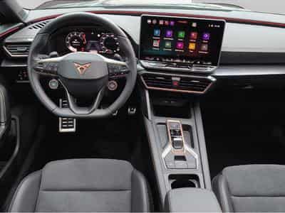 Cupra Leon (2025) - Photo 11