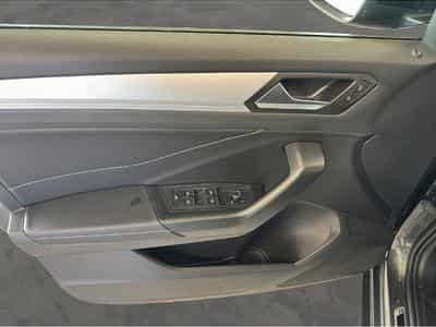 VW T-Roc (2025) - Photo 9