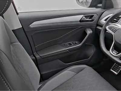 VW T-Roc (2025) - Photo 11