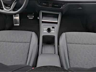 VW Tiguan (2025) - Photo 12