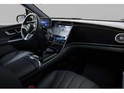 Mercedes EQ (2025) - Photo 4