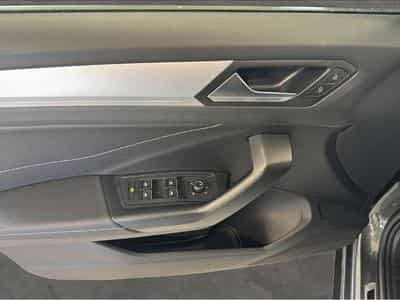 VW T-Roc (2025) - Photo 8