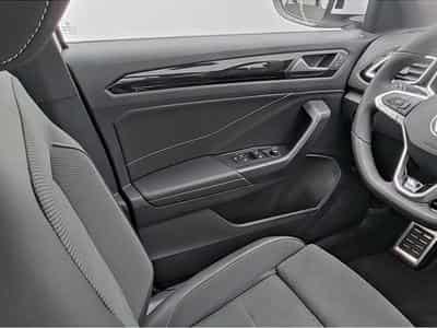 VW T-Roc (2025) - Photo 11