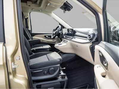 Mercedes Vito (2024) - Photo 2