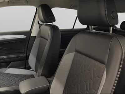 VW T-Roc (2025) - Photo 6