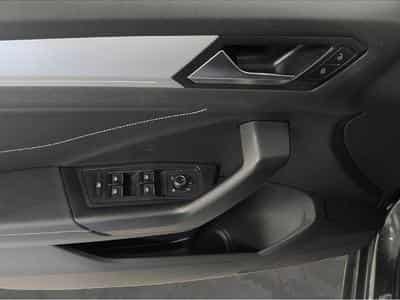 VW T-Roc (2025) - Photo 9