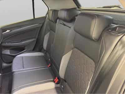 VW Golf (2025) - Photo 11
