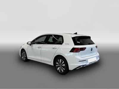 VW Golf (2025) - Photo 4